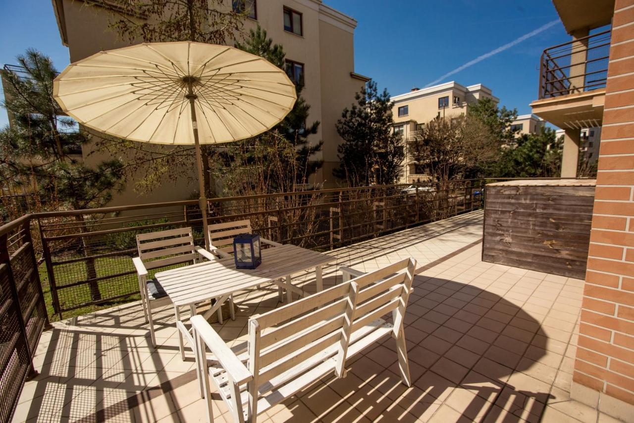 Apartament Charlotte Q4Apartments กดัญสก์ ภายนอก รูปภาพ